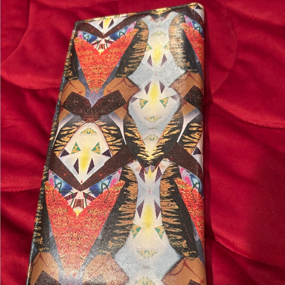 Colorful Abstract Face Wallet - Picture 8 of 10